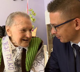 Sto lat Pani Cecylii