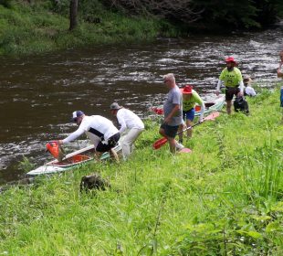 Kajakami nad morze w szczytnym celu
