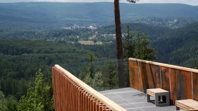 Platforma widokowa w Michałowicach niemal gotowa