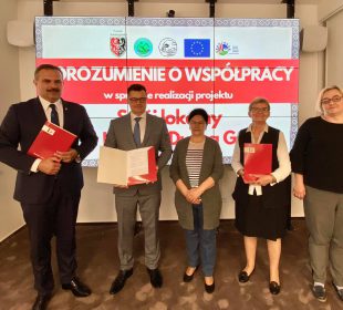 Podpisano porozumienie “Strój lokalny w Krainie Ducha Gór”