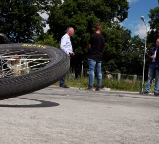 Skatepark i wóz bojowy za wysoką frekwencję