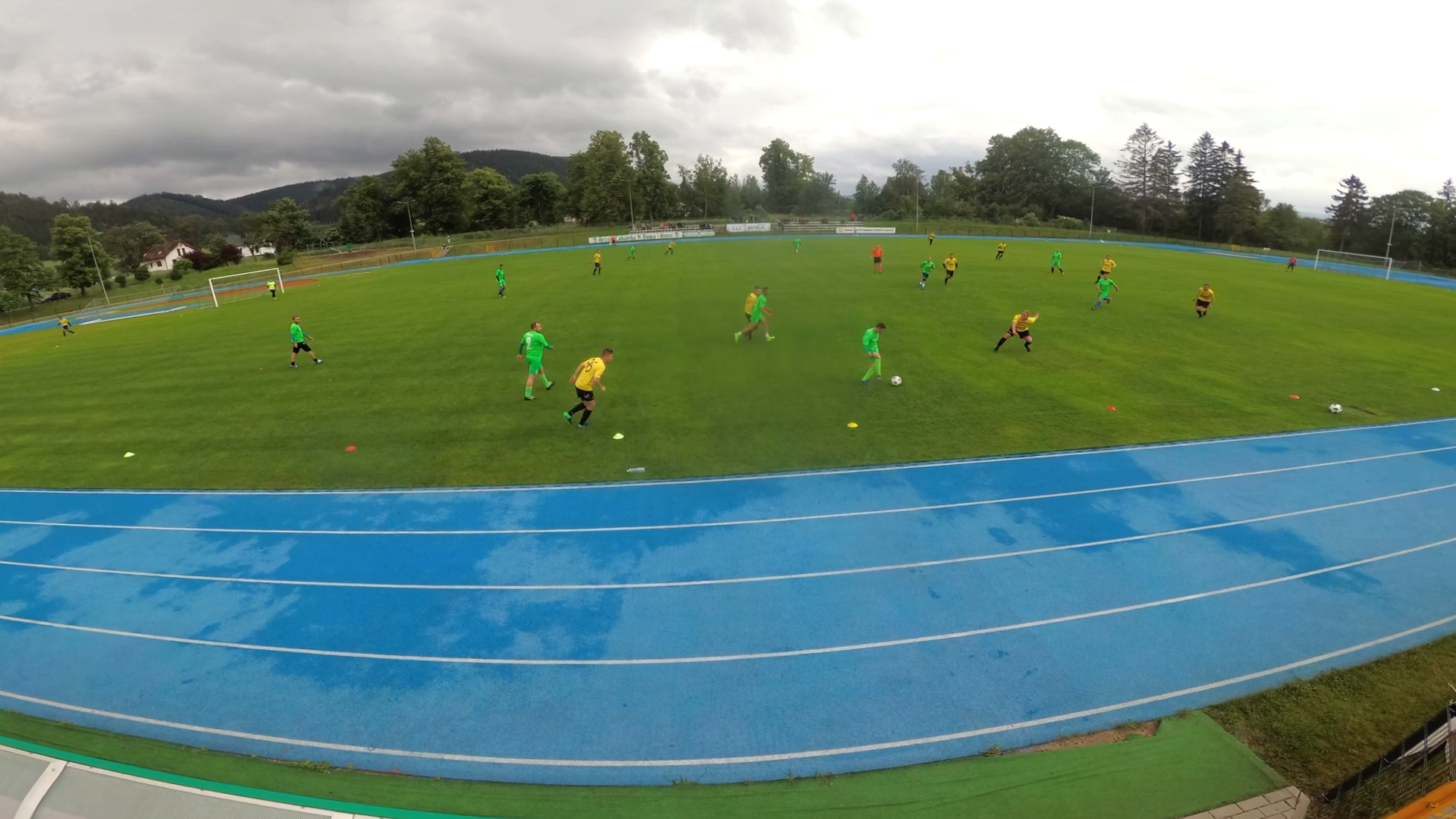 Victoria Jelenia Góra gra, pomaga i promuje region “na sportowo” Victoria Jelenia Góra gra, pomaga i promuje region “na sportowo”