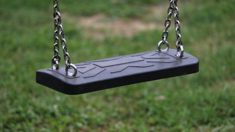 Apel do mieszkańców Jeleniej Góry ws. kradzieży huśtawek