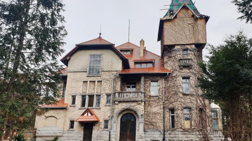 Ruszają prace remontowe “Zameczku”