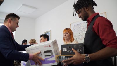 Sprzęt komputerowy dla rodzin zastępczych z powiatu