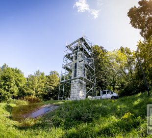 Remont pomnika na Górze Parkowej w Kamiennej Górze