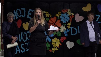 Nerwowe rozpoczęcie roku szkolnego w Sosnówce