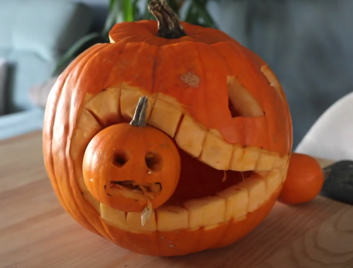 Jak wyciąć dynię na Halloween?