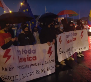 Tysiące osób na Strajku Kobiet