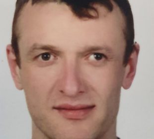 Jeleniogórscy policjanci poszukują Krzysztofa Jesa.