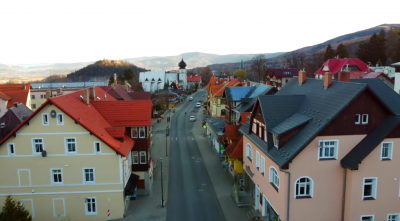 Burmistrzowie apelują do rządu: “Nie przeszkadzajcie! Pozwólcie nam żyć!