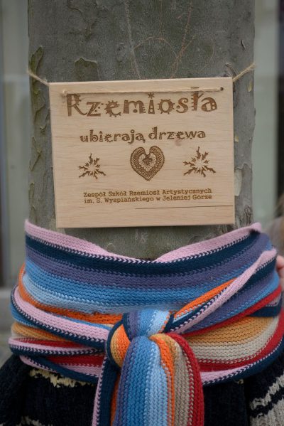Rzemiosła ubierają drzewa!