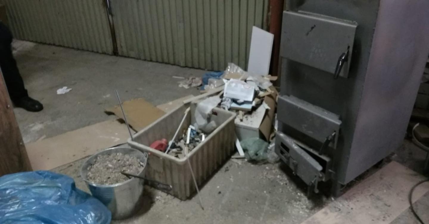 Kara za spalanie śmieci.