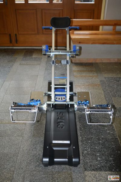 Jeleniogórskie szkoły zaopatrzone w schodołazy gąsienicowe.