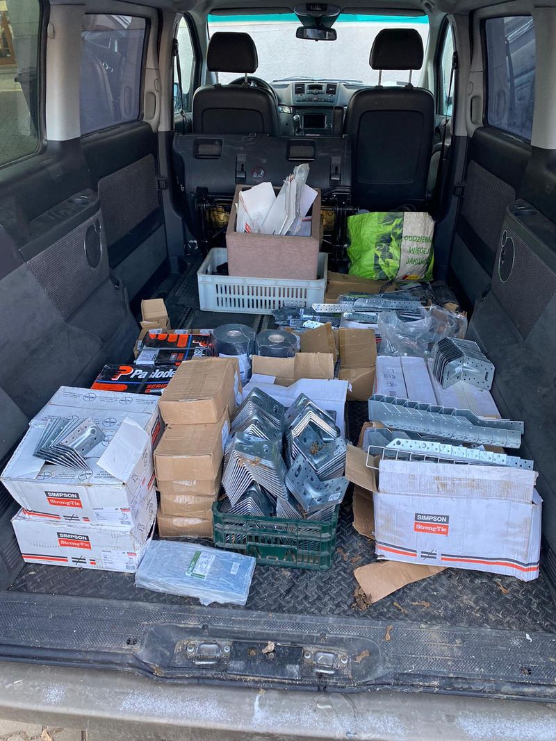 Policjanci zatrzymali mężczyznę, któremu przedstawiono zarzuty paserstwa.