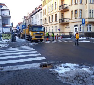 Ul. Okrzei- awaria sieci kanalizacyjnej