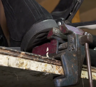 Pan Rafał i jego zakład