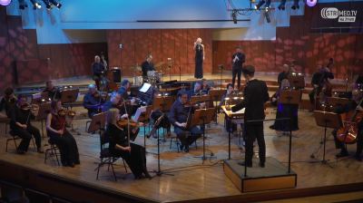 Filharmonia wreszcie zagrała przed publicznością Filharmonia wreszcie zagrała przed publicznością