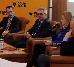 Karpacz przez 6 lat będzie gospodarzem Forum Ekonomicznego