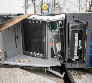 Sprawcy włamań do bankomatów skazani Sprawcy włamań do bankomatów skazani