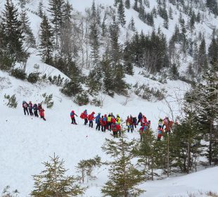 GOPR Karkonosze relacjonuje akcję lawinową w Białym Jarze