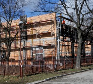 Trwają prace przy budowie hali sportowej przy SP nr 8