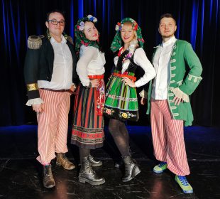 Wiosenny Poranek Rodzinny online