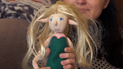 Pisaniem przełamuje bariery