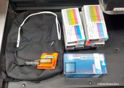 Zdrowie i higiena najważniejsze. W rękach  jeleniogórskich policjantów złodziej wyznający te zasadę