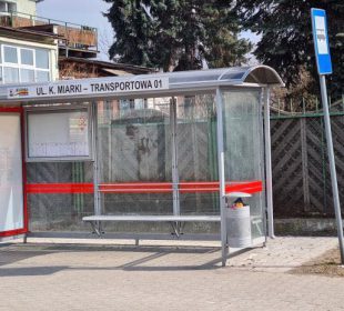 Jelenia Góra : Nowe wiaty przystankowe