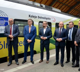 Specjalny pociąg Kolei Dolnośląskich promuje Europejski Rok Kolei