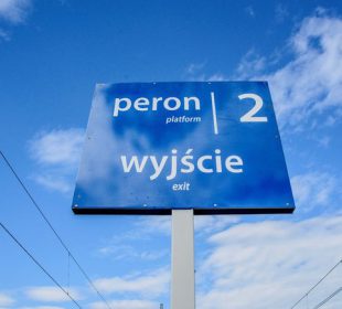 Prace w tunelu na trasie Wałbrzych – Jelenia Góra usprawnią kolej Prace w tunelu na trasie Wałbrzych – Jelenia Góra usprawnią kolej