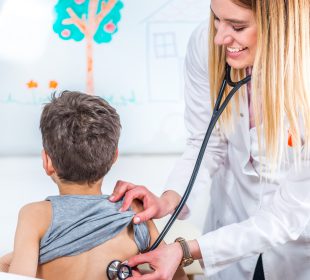 Bezpłatne badania dla dzieci w jeleniogórskim szpitalu