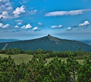 „Rowerem pod Szrenicę”- utrudnienia na szlaku