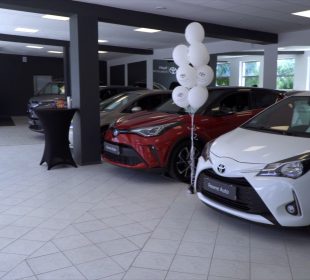 Jak kupować samochód to w Toyota Nowakowski Jelenia Góra