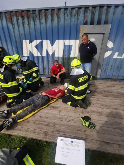 Strażacy przystąpili do ćwiczeń w terenie