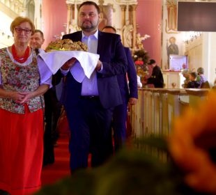 Dożynki gminne w Mysłakowicach