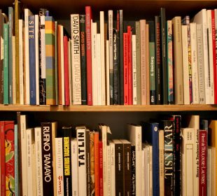 Zabobrzański Kiermasz Książek Zabobrzański Kiermasz Książek