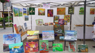 Kowarskie stragany na pożegnanie wakacji