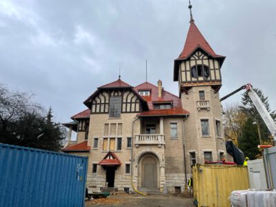 Jak idą prace przy Zabobrzańskim Zameczku?