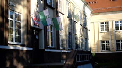 Zespół Szkół Ogólnokształcących w Kowarach ma 70 lat Zespół Szkół Ogólnokształcących w Kowarach ma 70 lat