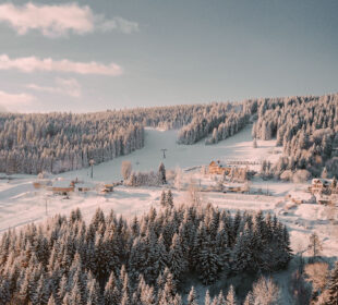 W sobotę w Zieleńcu rusza sezon narciarski W sobotę w Zieleńcu rusza sezon narciarski