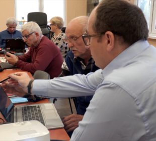 Cyfrowi Seniorzy w Marczycach