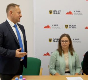 Pierwsi beneficjenci dofinansowań dla nowych firm Pierwsi beneficjenci dofinansowań dla nowych firm