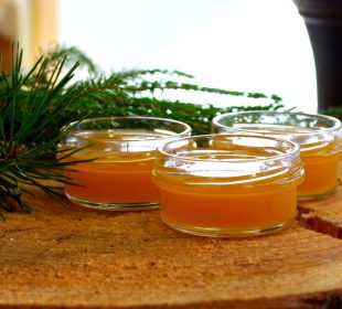 Domowy przepis na maść wspomagającą leczenie przeziębienia