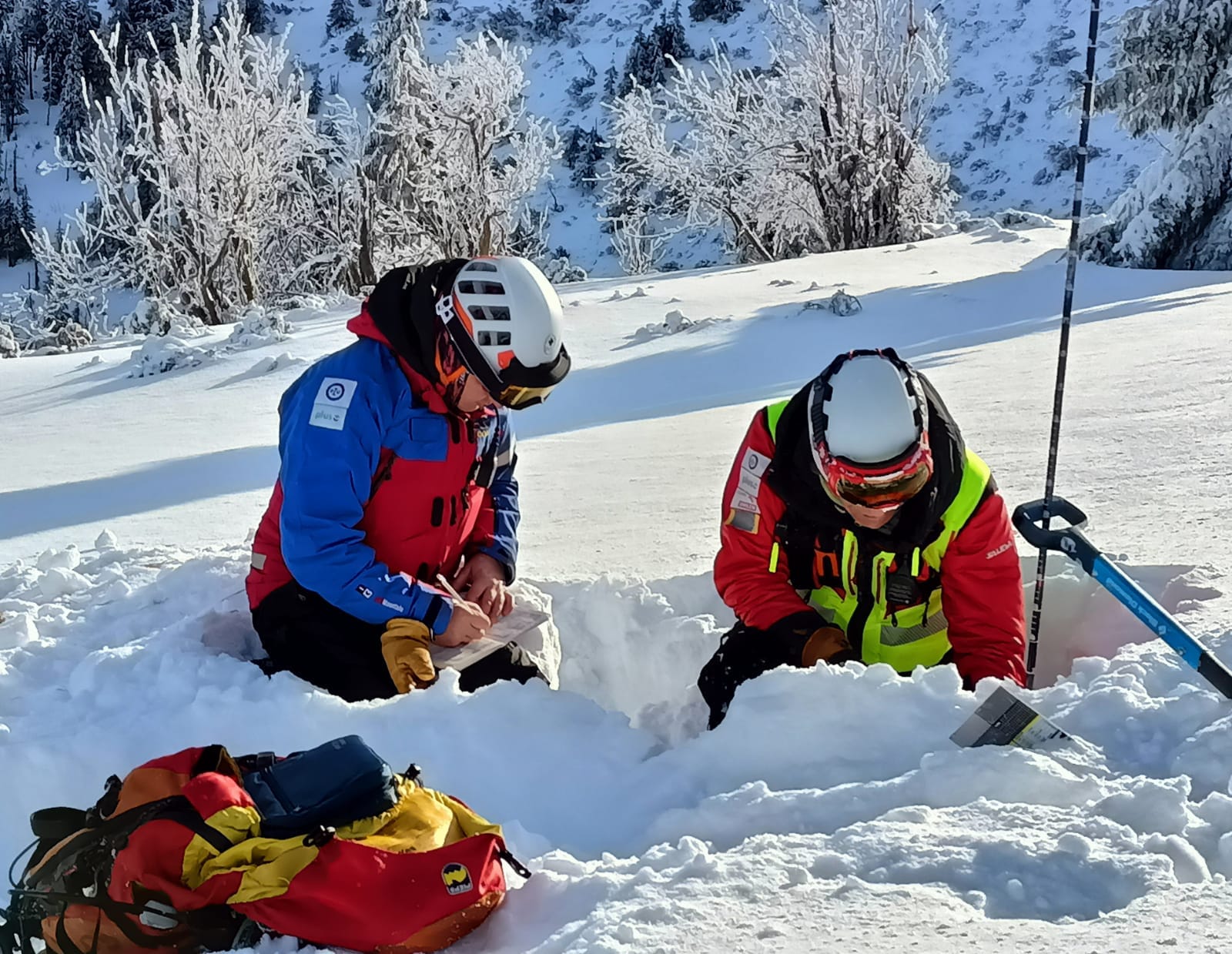 Trzeci stopień zagrożenia lawinowego w Karkonoszach