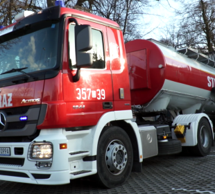 Nowy wóz dla OSP Miłków