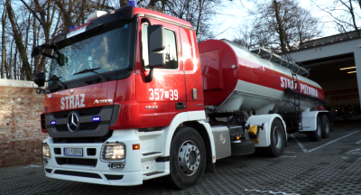 Nowy wóz dla OSP Miłków