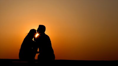 Odpowiedni prezent na Walentynki Odpowiedni prezent na Walentynki