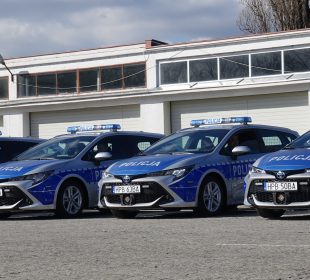 Nowoczesne i ekologiczne hybrydy trafiły do mundurowych z Dolnego Śląska